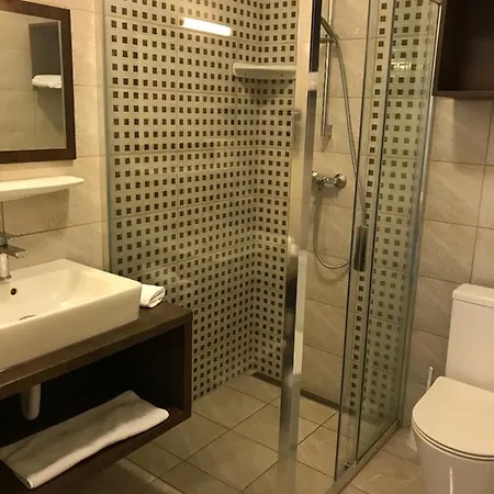 Harsfa Szallo 4* טמאשי