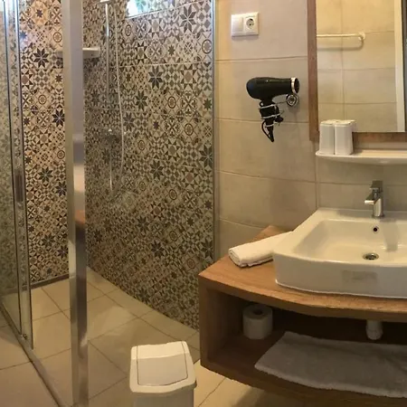 Harsfa Szallo Tamasi