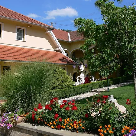 Vendégház Hársfa Szálló