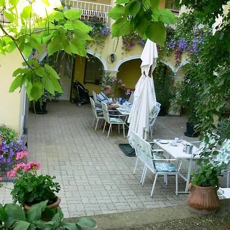 Vendégház Hársfa Szálló