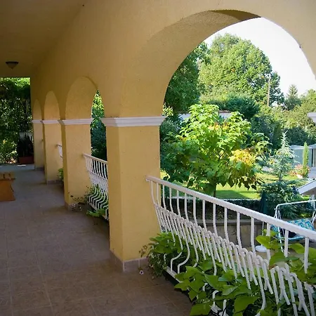 Guest house Harsfa Szallo *